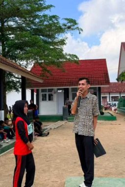 SMAN 1 Tanjungsari Perkuat Literasi Digital Melalui Materi Etika Media Sosial