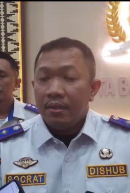 ‎Socrat: Halte dan JPO Harus Segera Diperbaiki demi Kebangkitan Transportasi Publik ‎