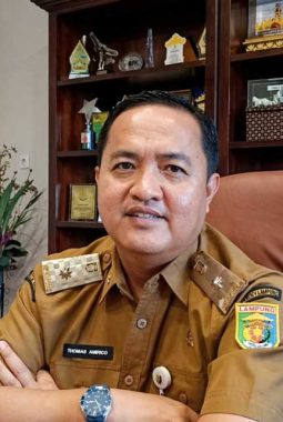 Disdikbud Lampung Larang Praktik Pengondisian Pembelian Seragam Sekolah